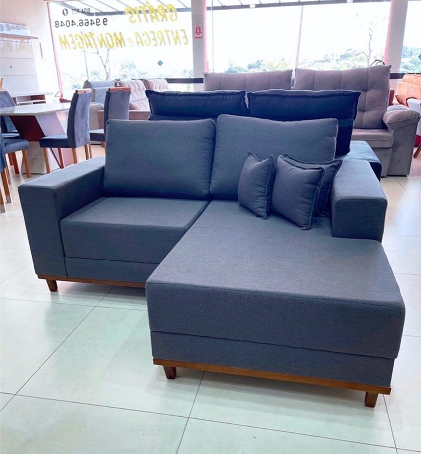 Sofá com chaise